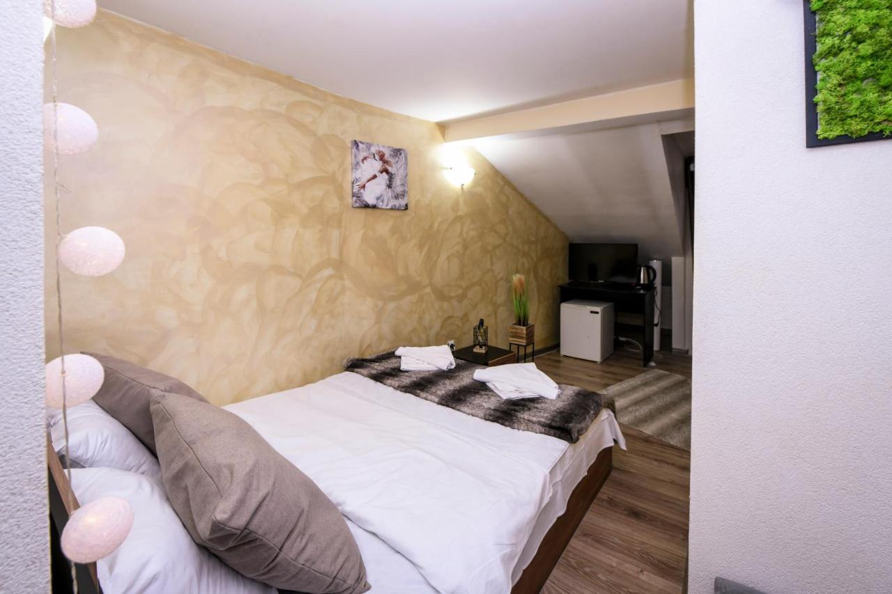 Family Hotel Ski Lift Hotel Bansko Ngoại thất bức ảnh